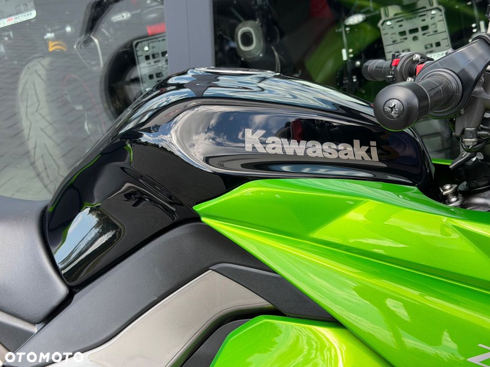Kawasaki Ninja 1000 SX - 17