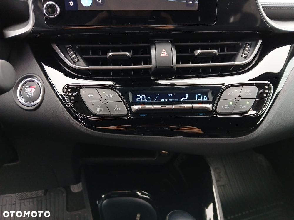 Toyota C-HR 2.0 Hybrid GR Sport - 32