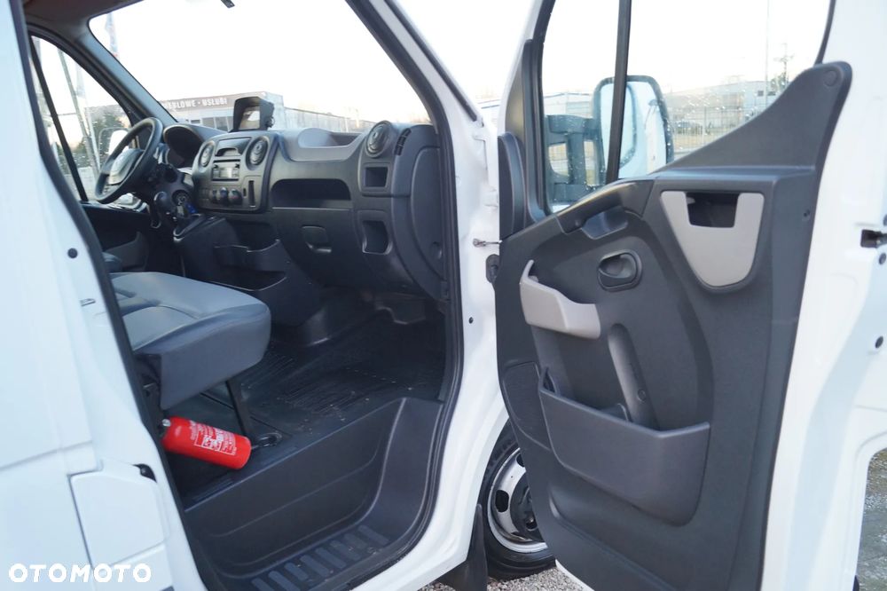 Renault Master - 24