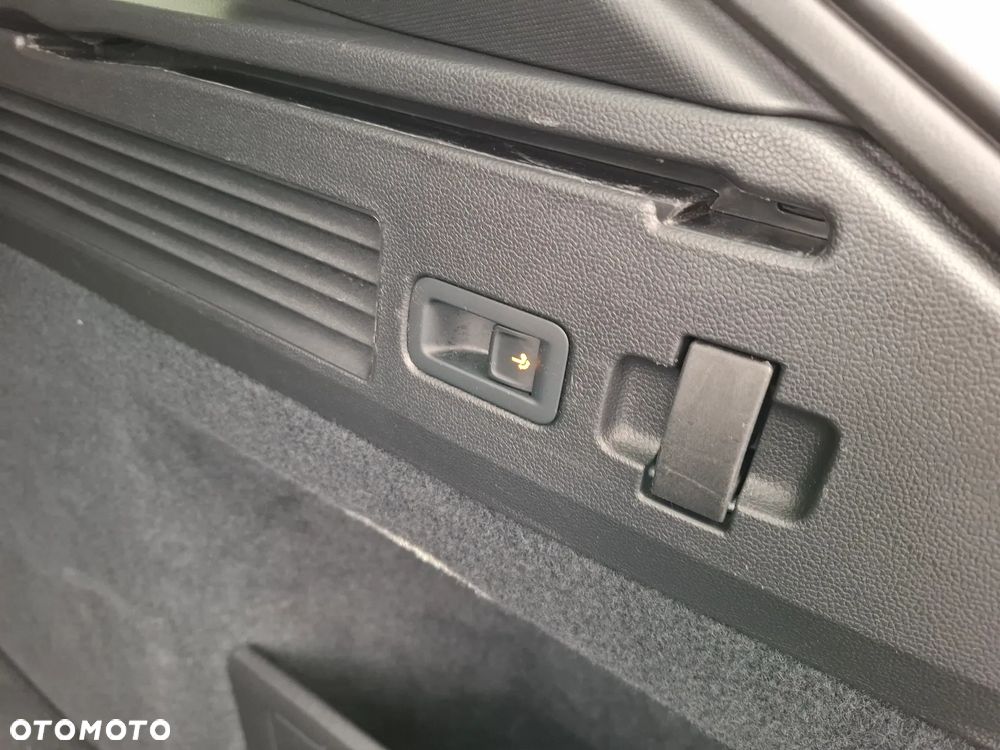 Volkswagen Arteon Shooting Brake 2.0 TDI R-Line DSG - 16