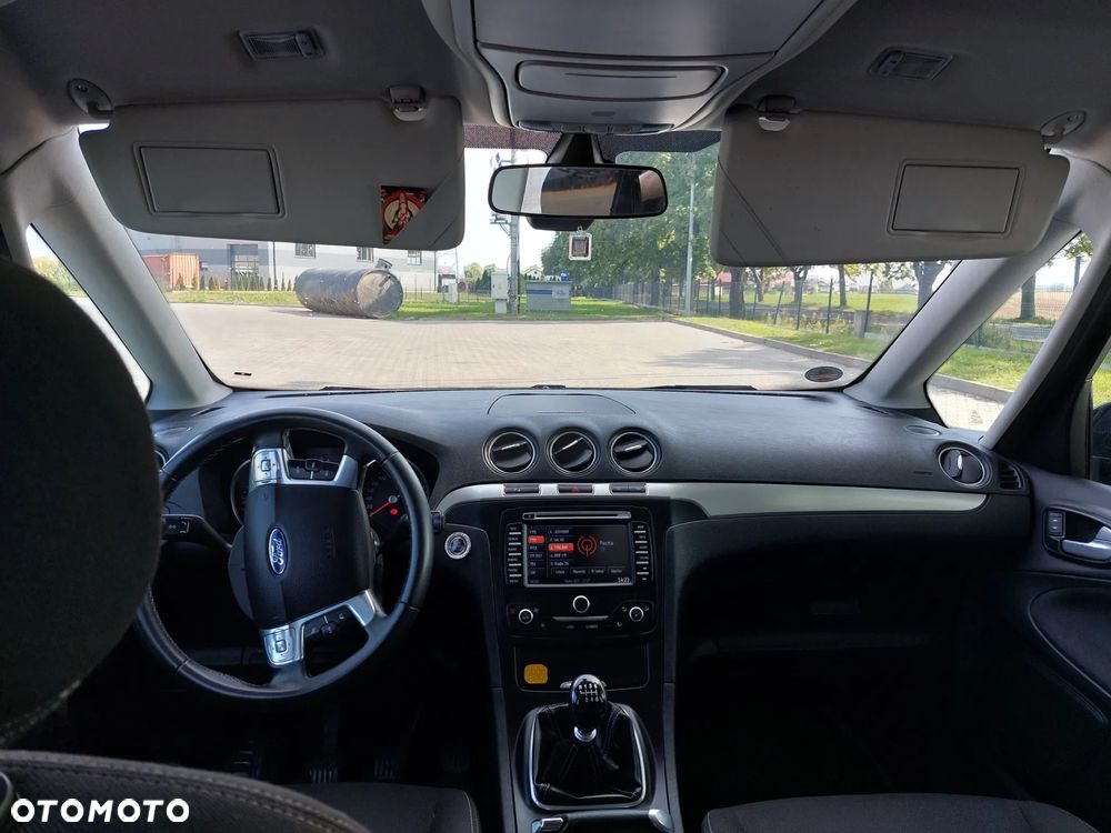 Ford Galaxy 2.0 TDCi Titanium - 11