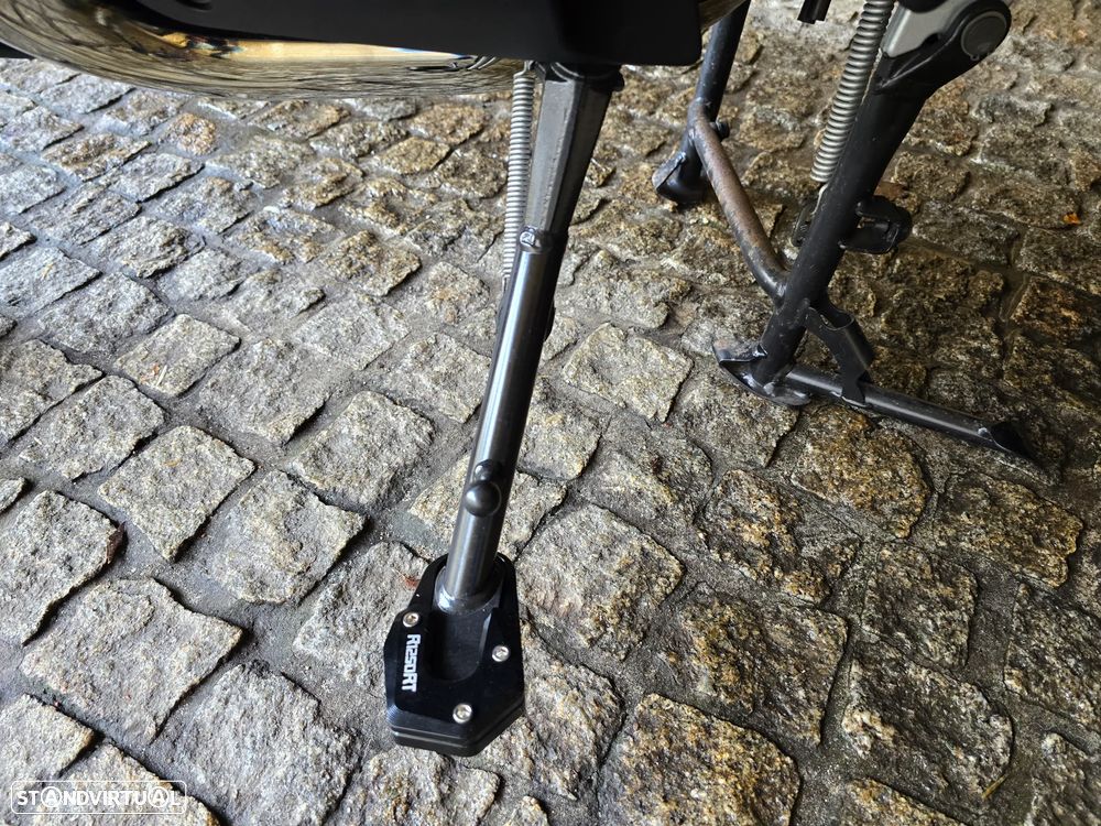 BMW R 1250 RT RT Triple Black - 10