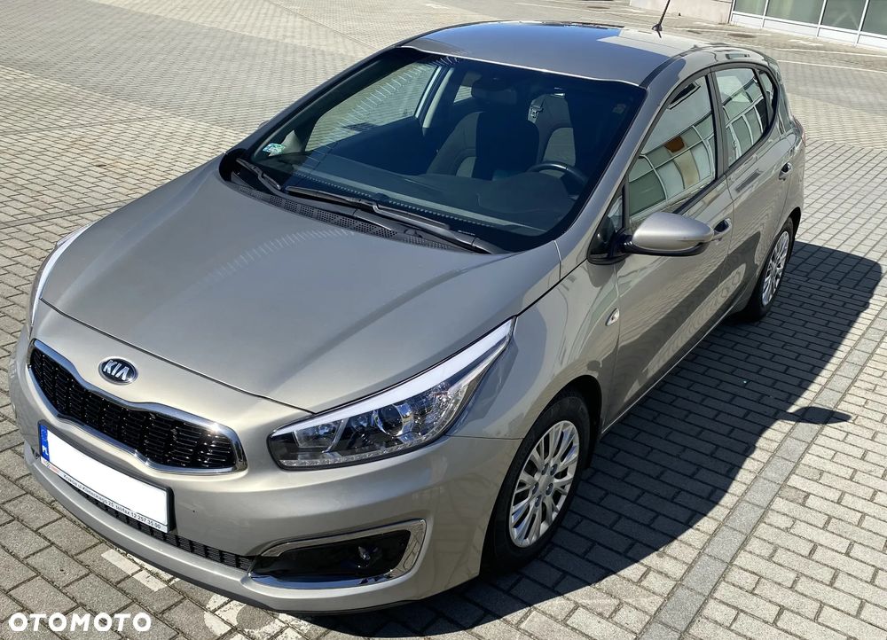 Kia Ceed Cee'd 1.6 CRDi L DCT - 2