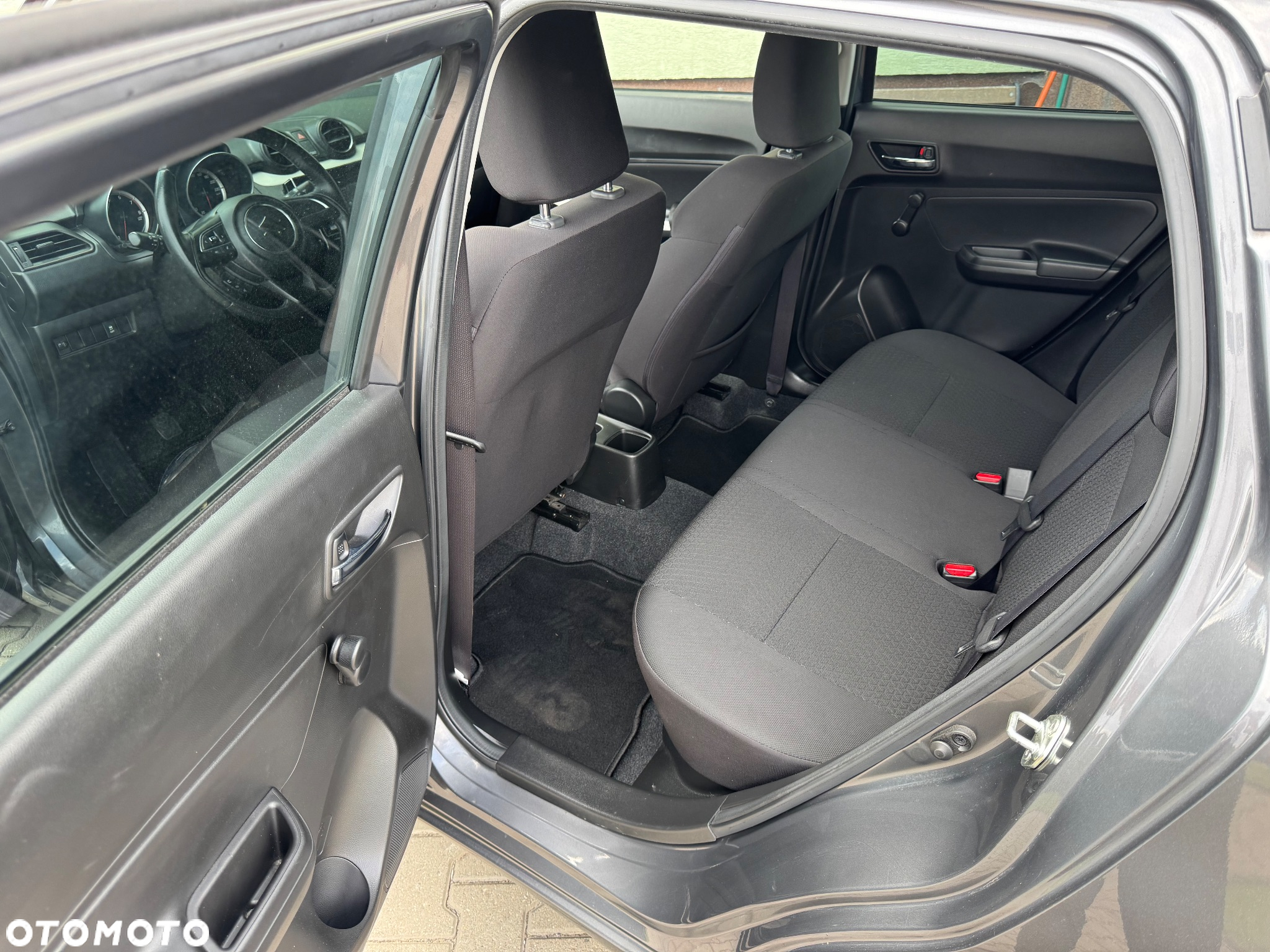 Suzuki Swift 1.2 Premium - 20