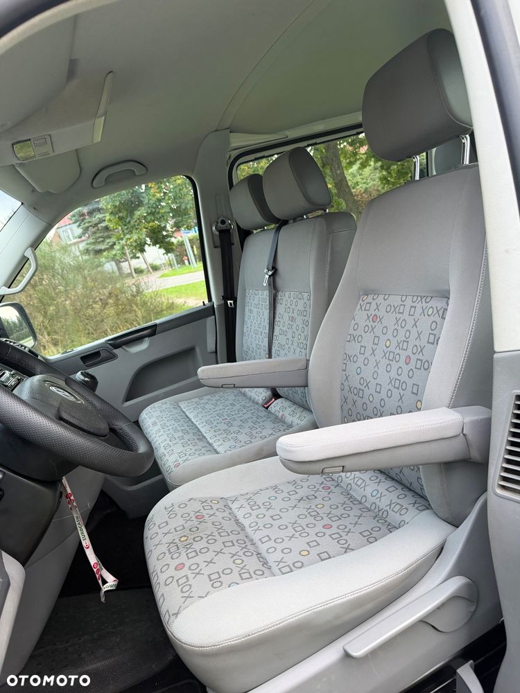 Volkswagen Transporter - 14