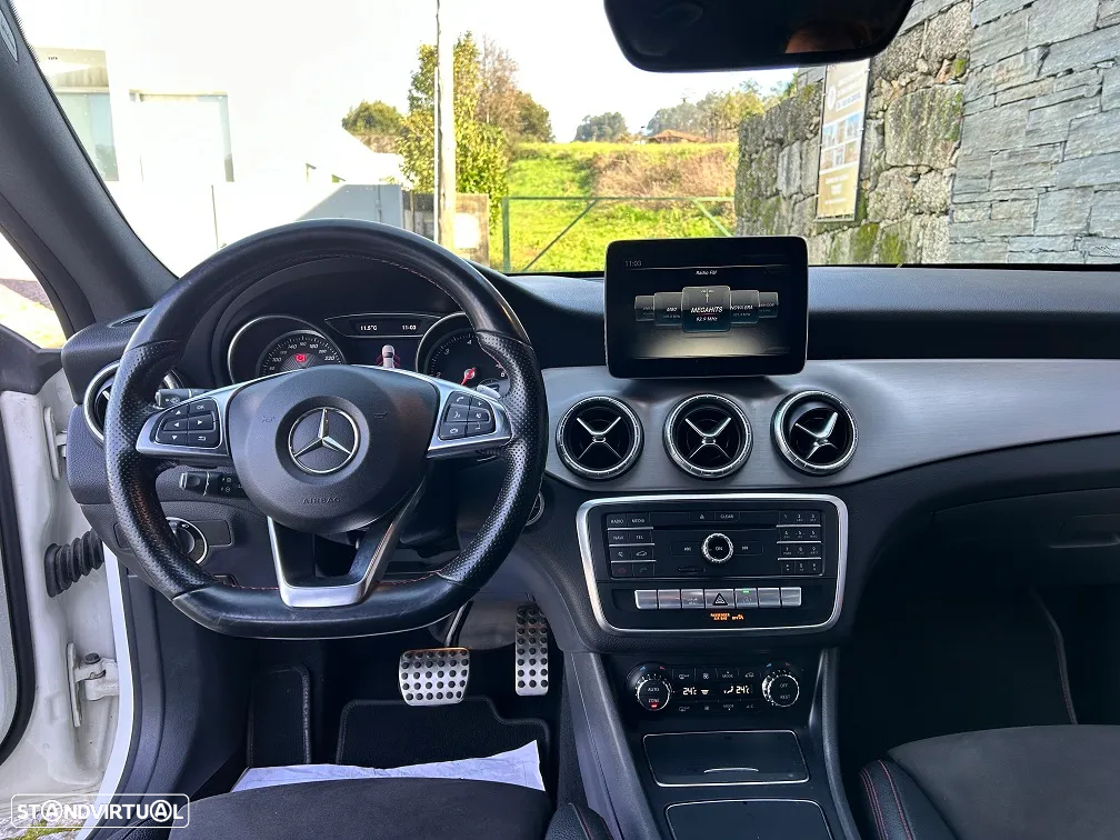 Mercedes-Benz CLA 220 Shooting Brake (CDI) d 7G-DCT AMG Line - 15