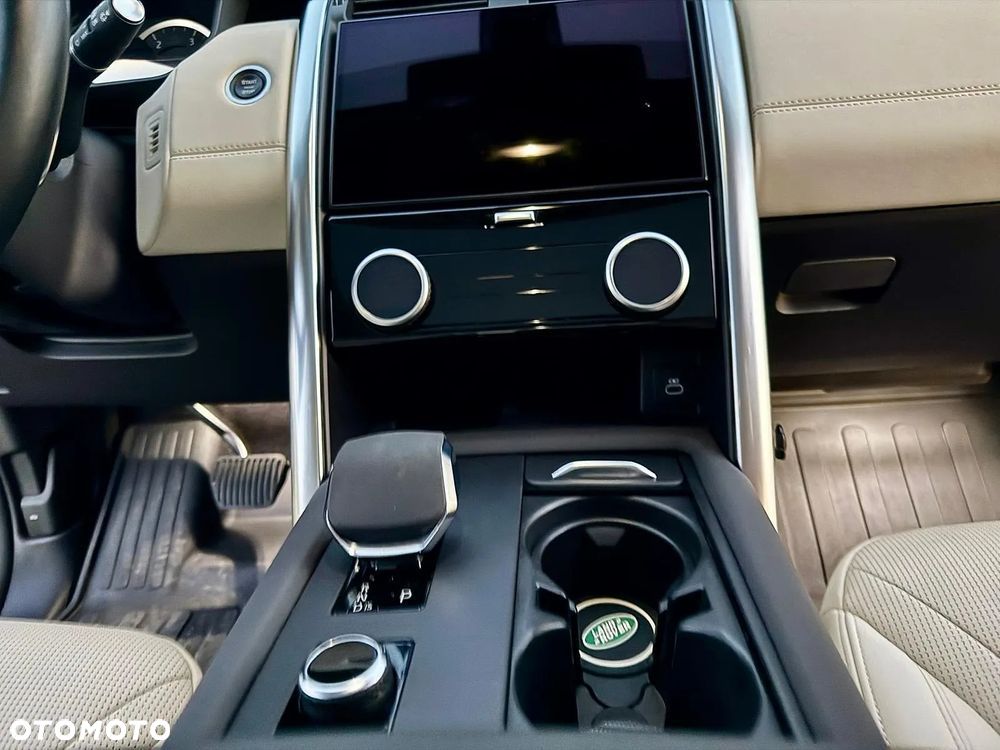 Land Rover Discovery - 28