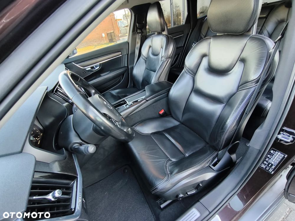 Volvo V90 Cross Country - 29
