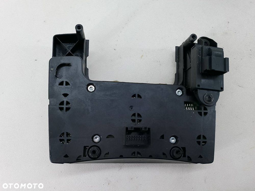 ZESTAW MUTIMEDIALNY AUDI A6 C6 4F0035541L 4E0919887L  4F1919611M 4F0919603B - 6