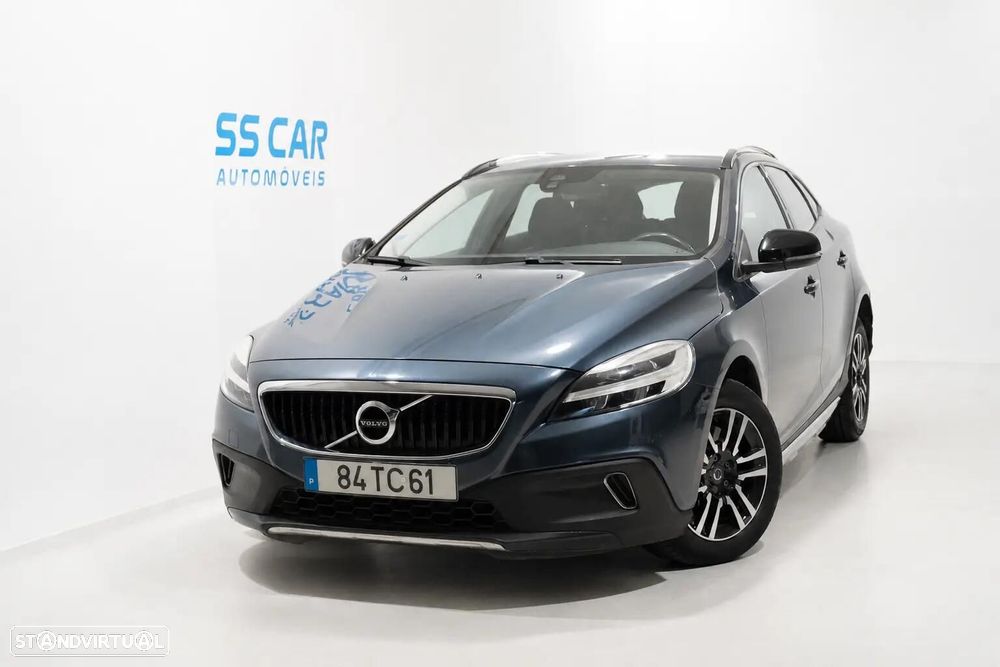 Volvo V40 Cross Country 2.0 D2 Momentum - 2
