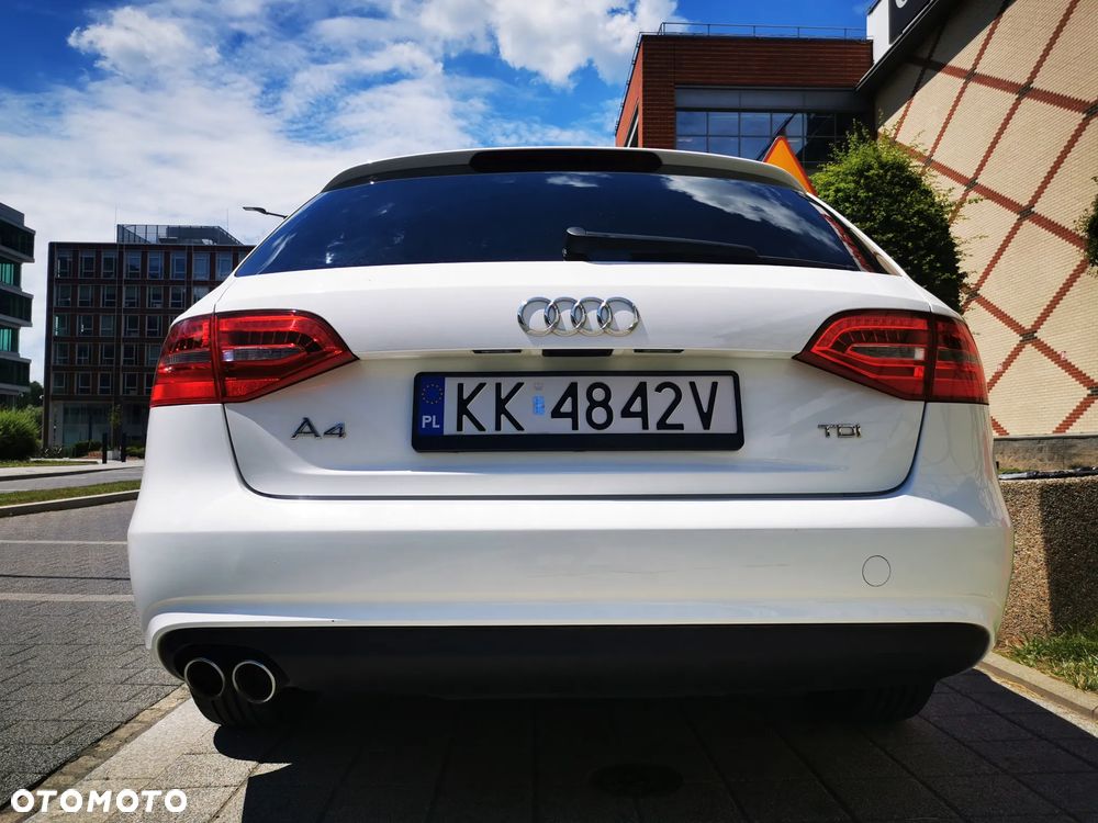 Audi A4 Avant 2.0 TDI DPF clean diesel Attraction - 19