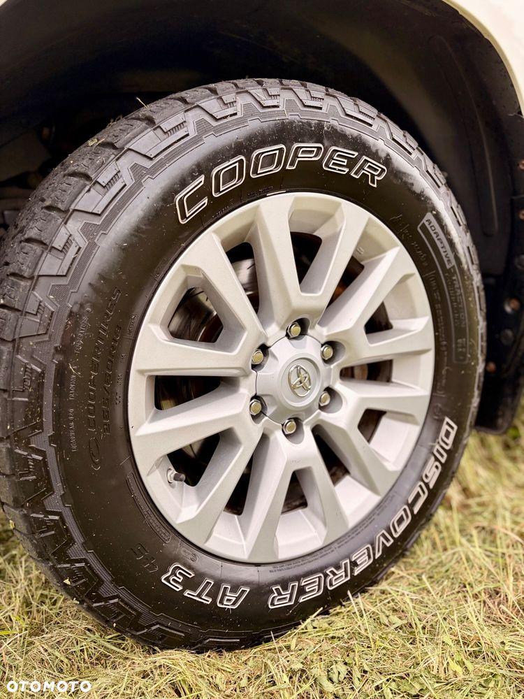 Toyota Land Cruiser LC 2.8 D-4D Executive - 30