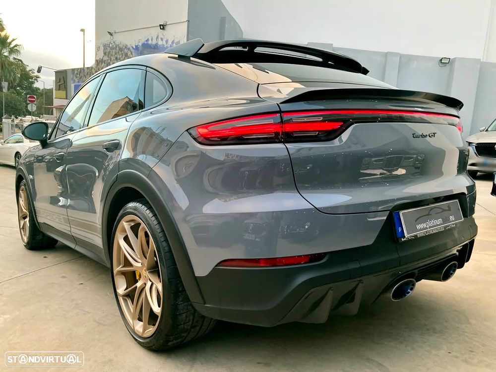 Porsche Cayenne Coupé Turbo - 58