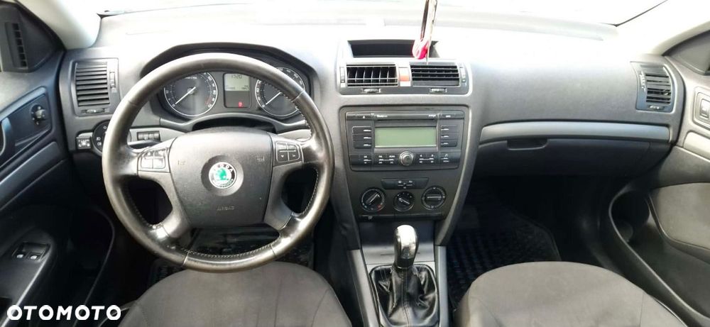 Skoda Octavia - 7