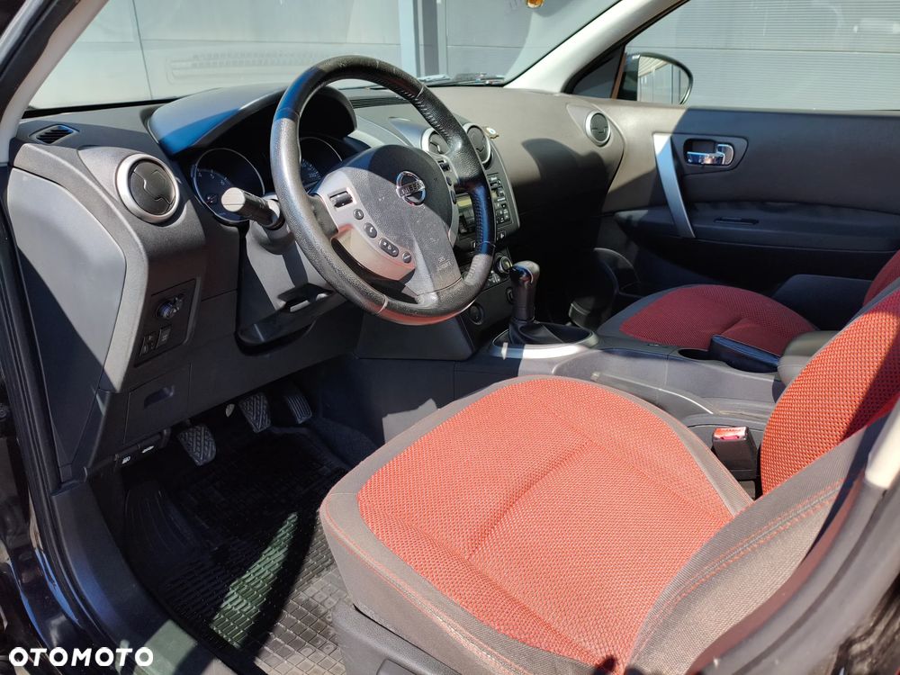 Nissan Qashqai - 11