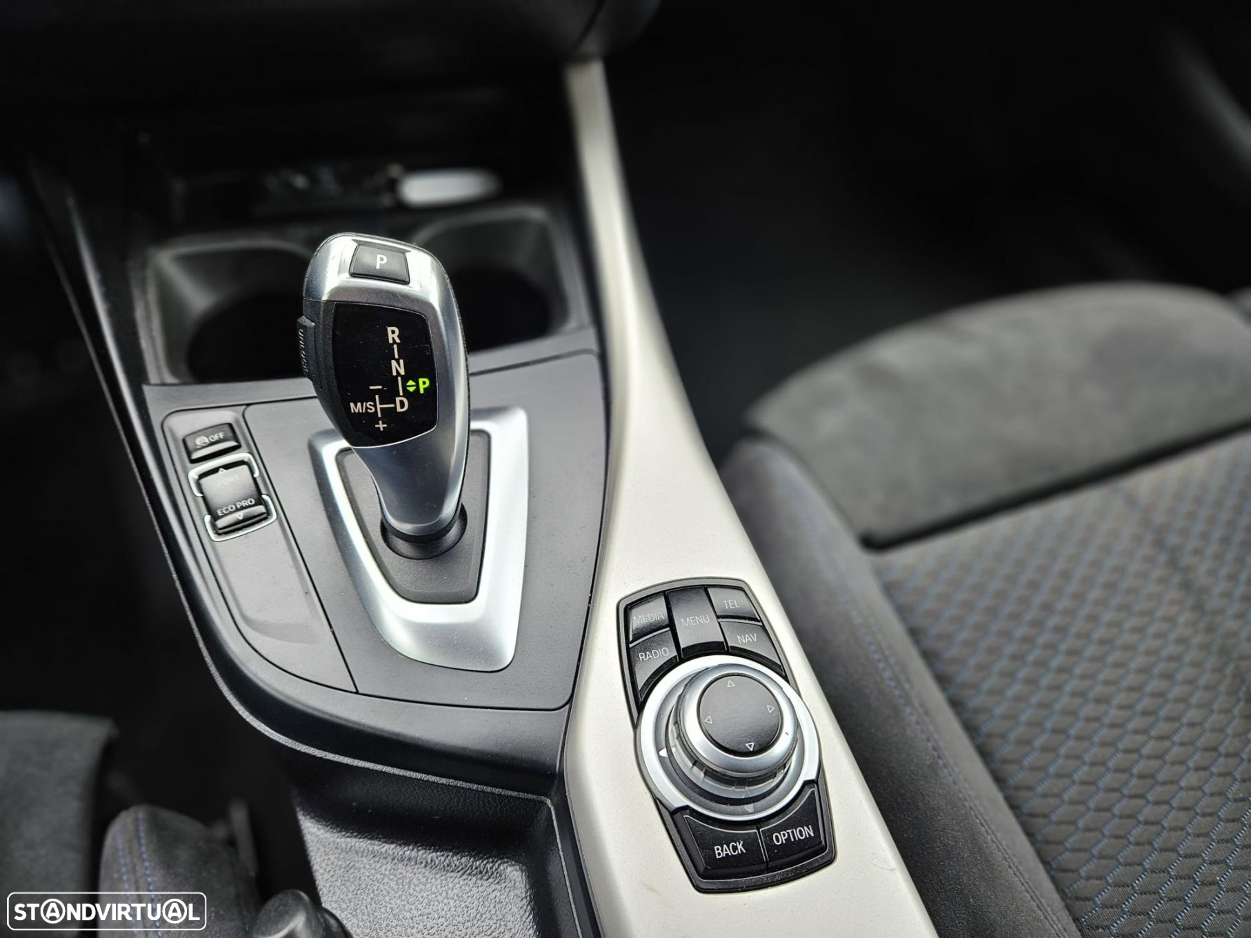 BMW 118 d Pack M Auto - 13