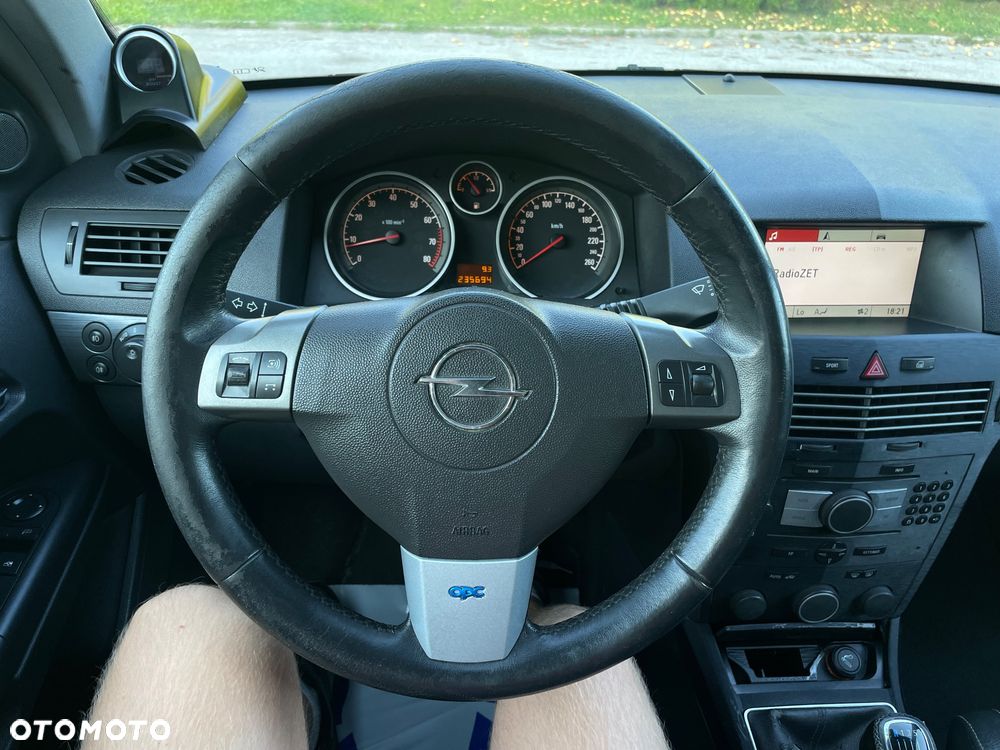 Opel Astra 2.0 Turbo Sport - 8