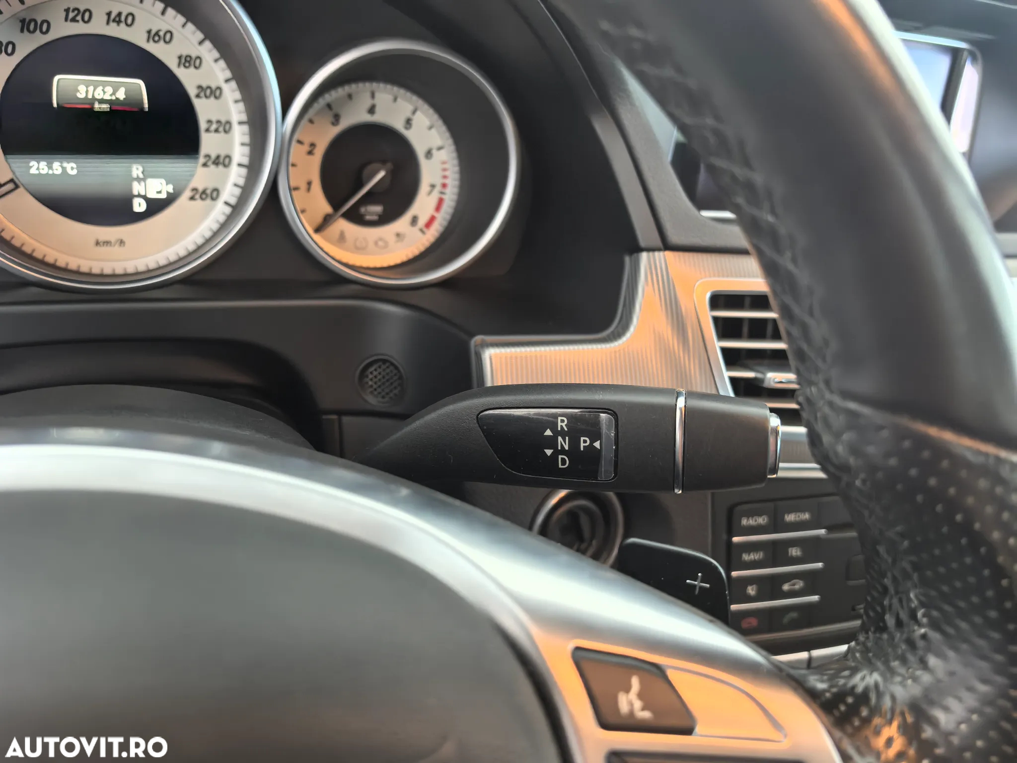 Mercedes-Benz E 250 Aut. - 17