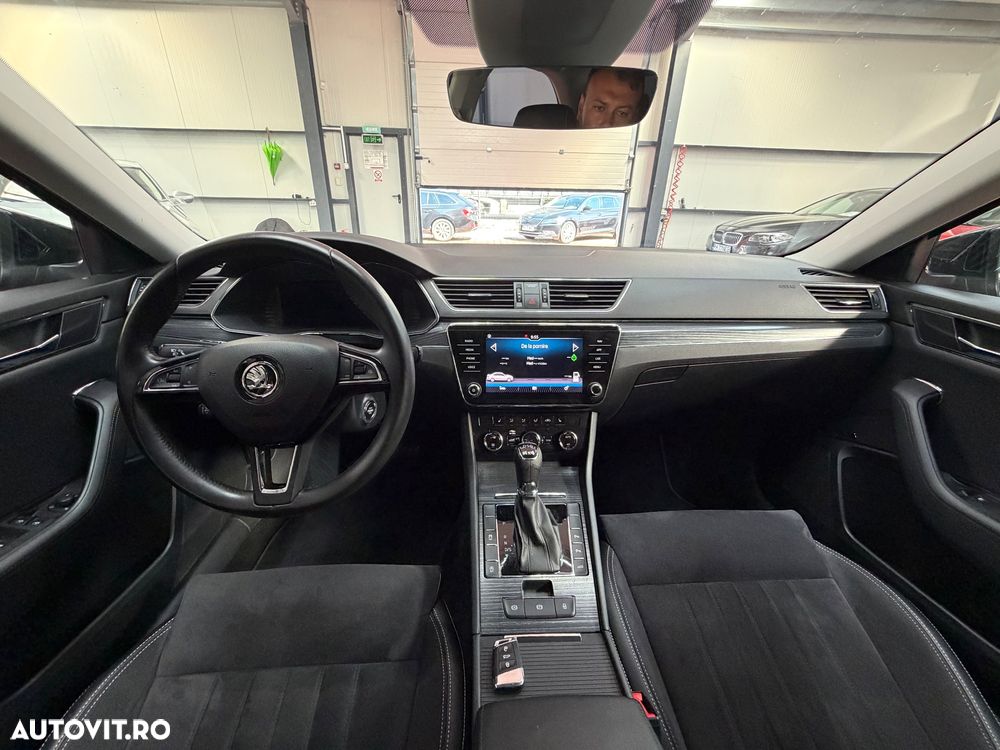 Skoda Superb 2.0 TSI 4X4 DSG Sportline - 15