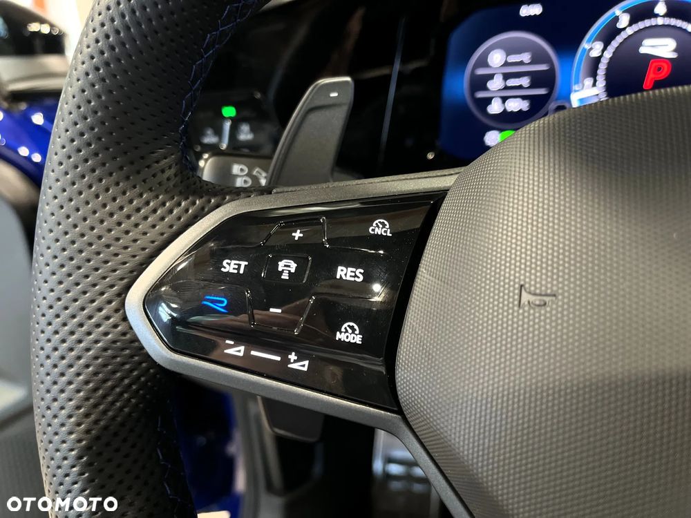 Volkswagen Golf Variant 2.0 TSI 4Motion R - 15