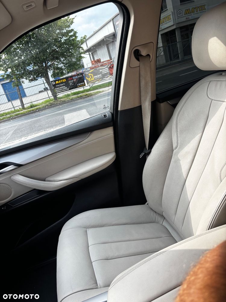 BMW X5 xDrive25d - 10
