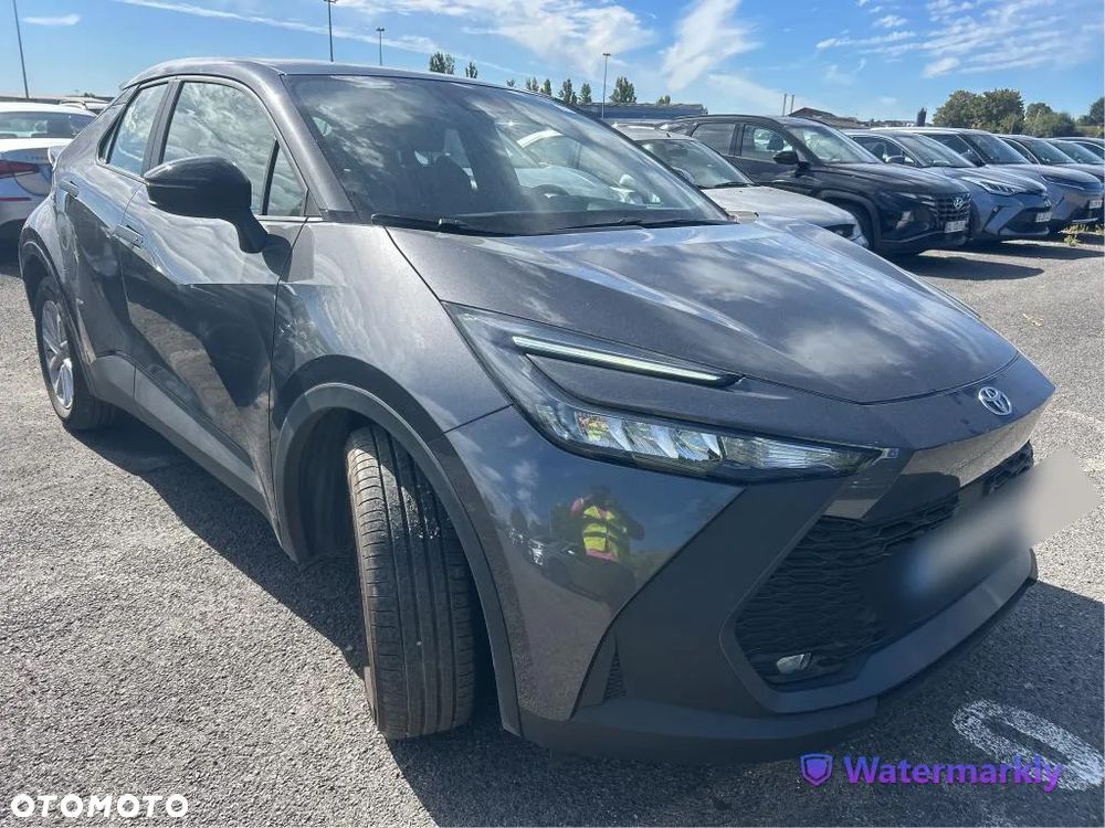 Toyota C-Hr 2025 photo 2