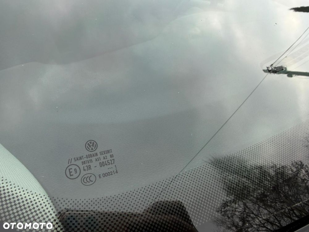 Volkswagen Golf - 39