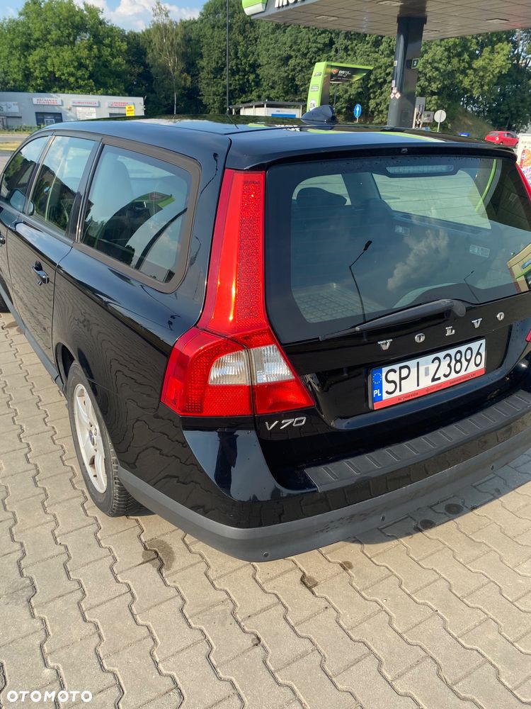 Volvo V70 2.0 - 12