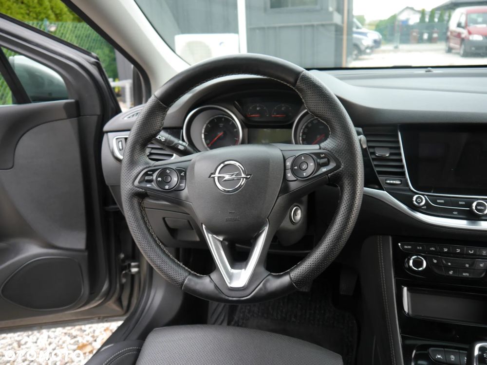 Opel Astra 1.4 Turbo Business - 8