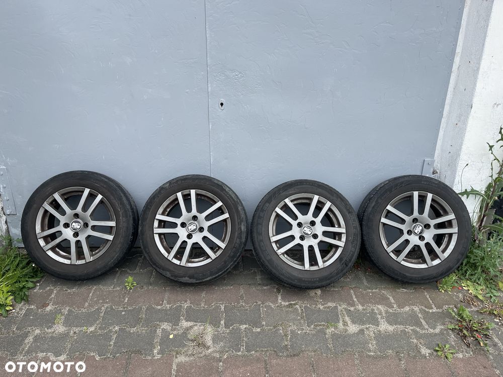 MINI ONE Standard - 8