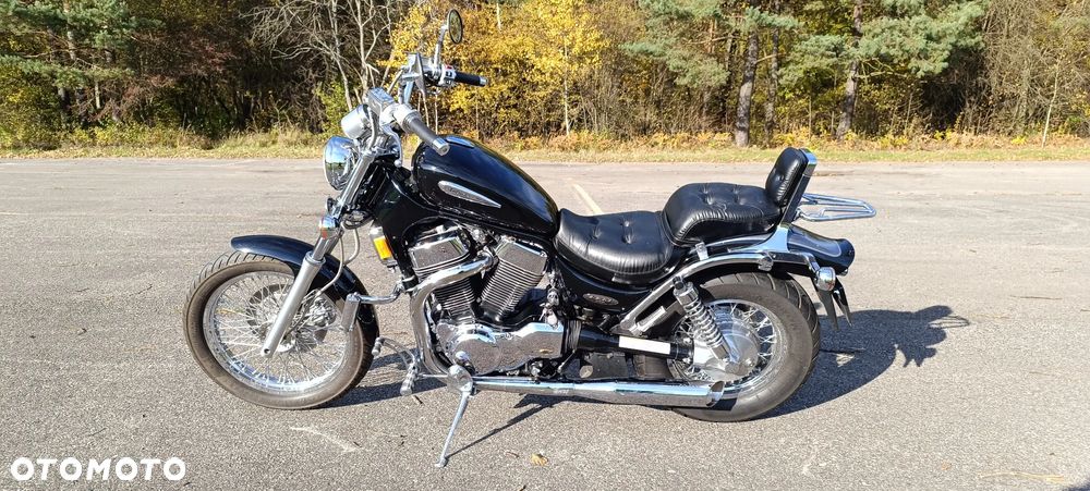 Suzuki Intruder - 3