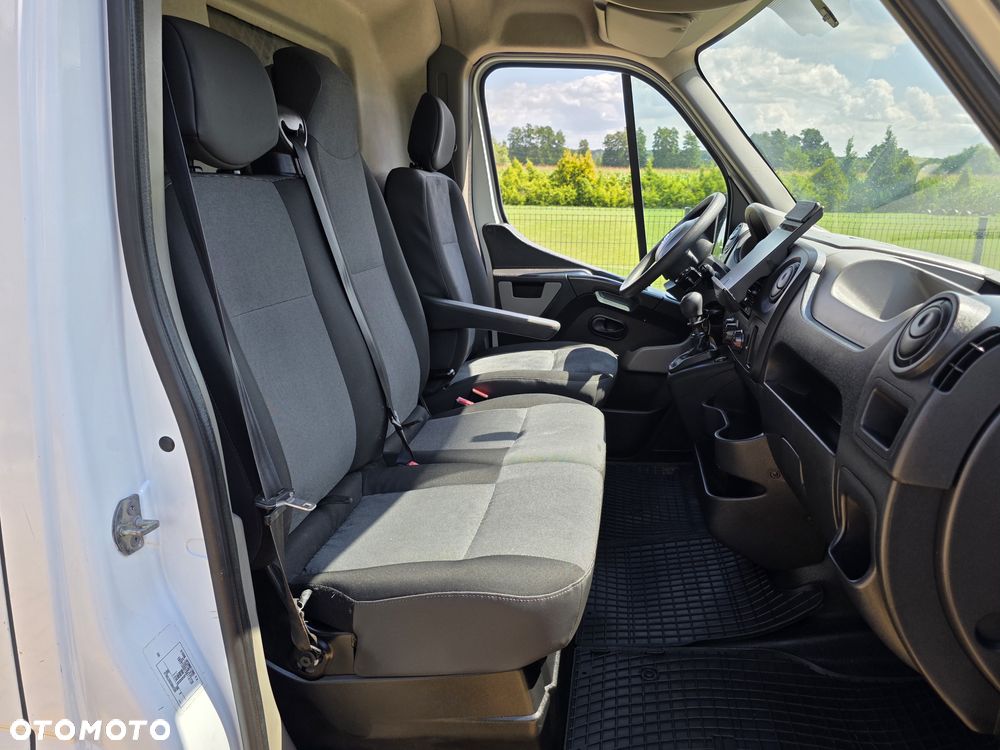 Renault Master - 18