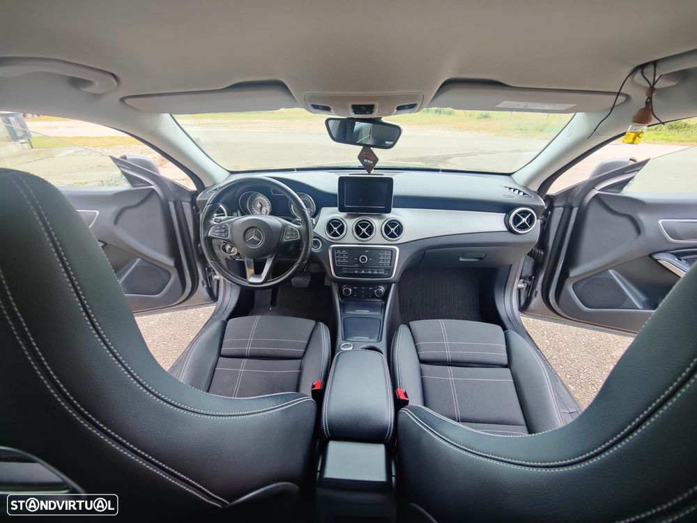 Mercedes-Benz CLA 200 d Urban Aut. - 9