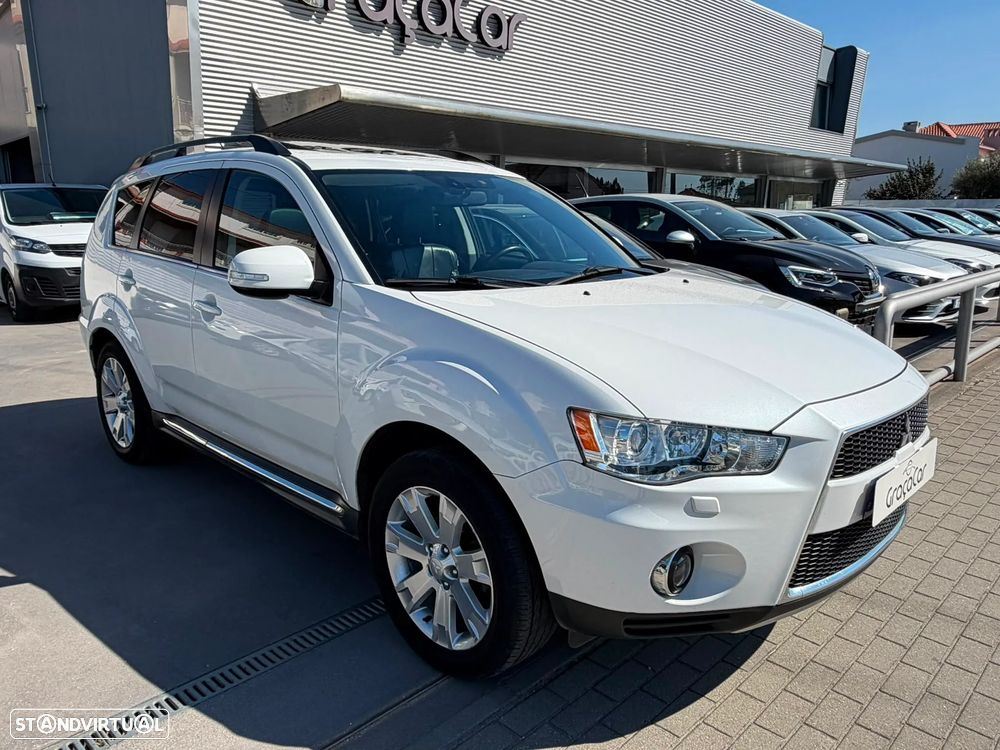 Mitsubishi Outlander 2.2 DI-D Instyle 2 Aut. 4WD - 3