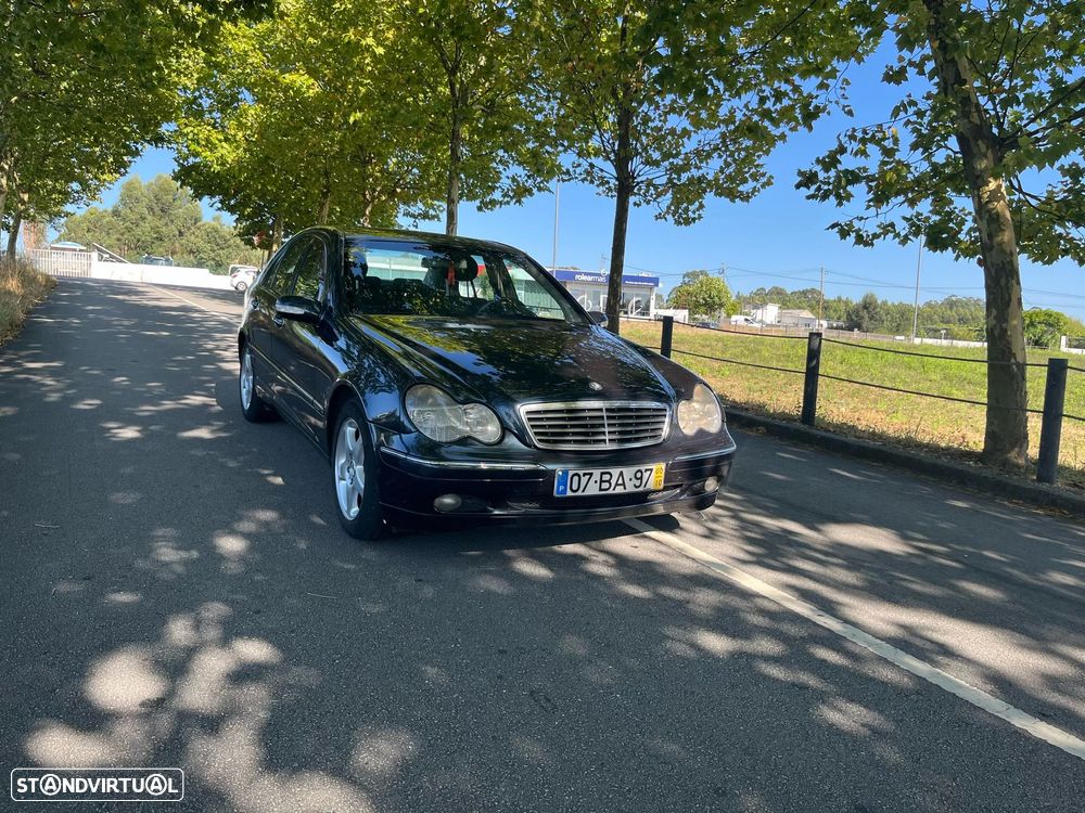 Mercedes-Benz C 220 - 6