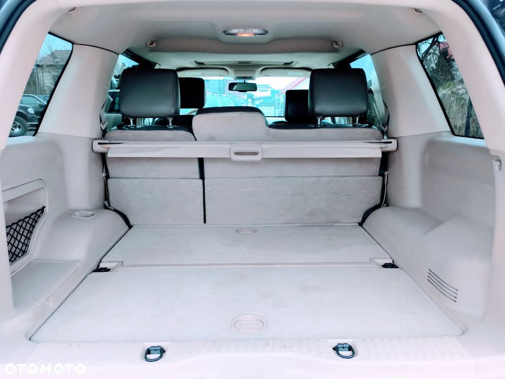 Ford Explorer 4.0 4WD - 16