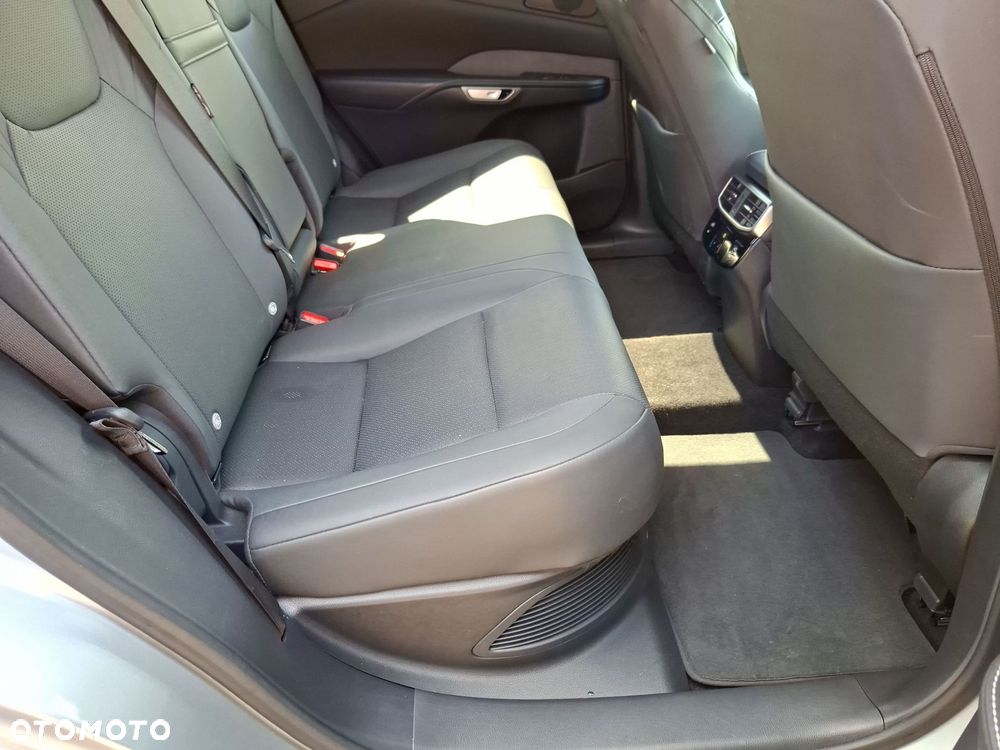 Lexus RX - 23