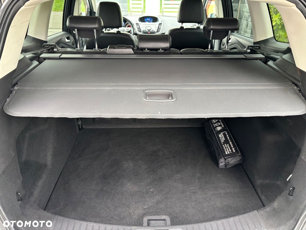 Ford Kuga 2.0 TDCi 4x4 Individual - 14