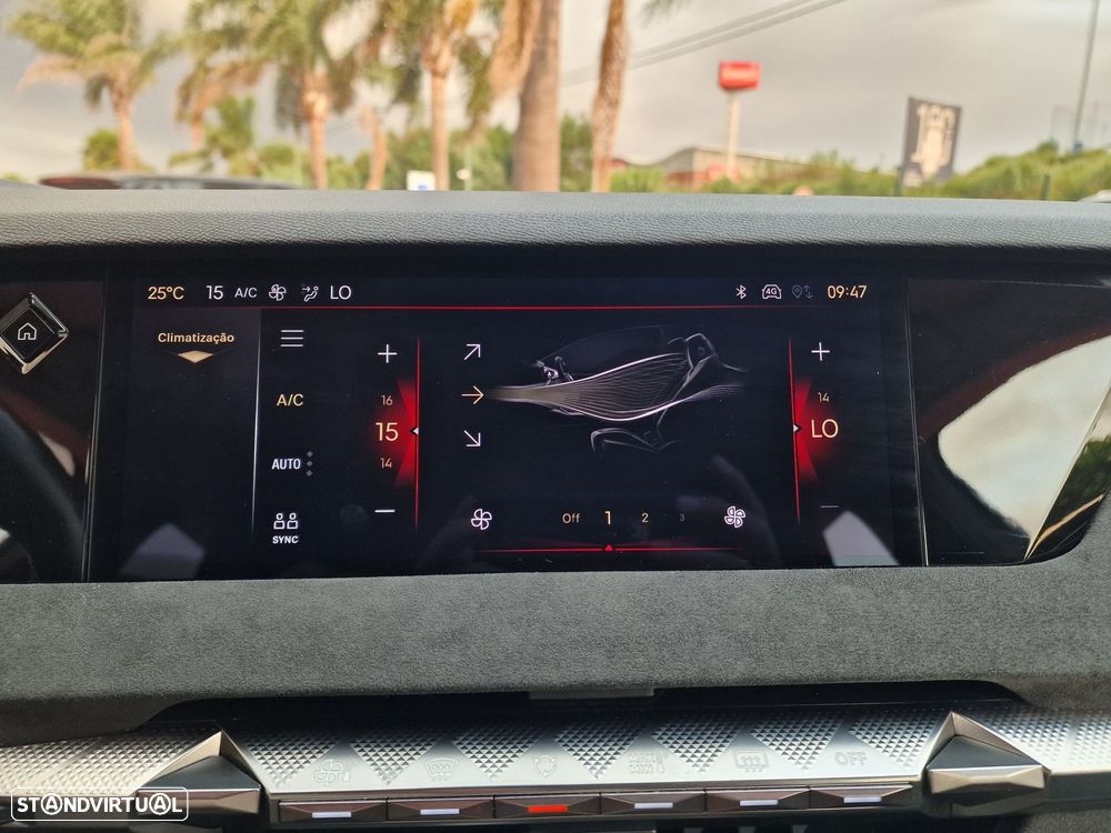 DS DS4 4 1.2 PureTech Performance Line EAT8 - 33