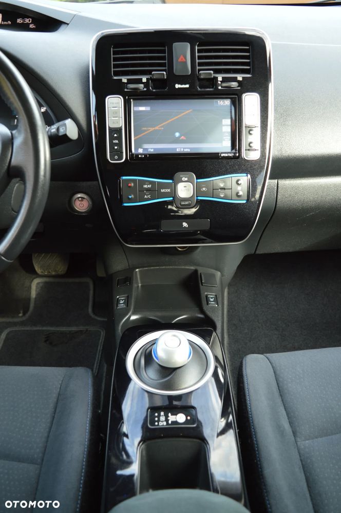 Nissan Leaf 24 kWh (mit Batterie) Visia - 23
