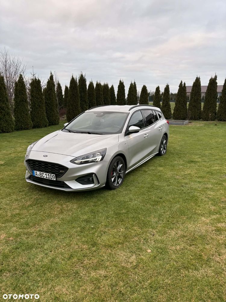 Ford Focus 1.5 EcoBoost ST-Line - 2