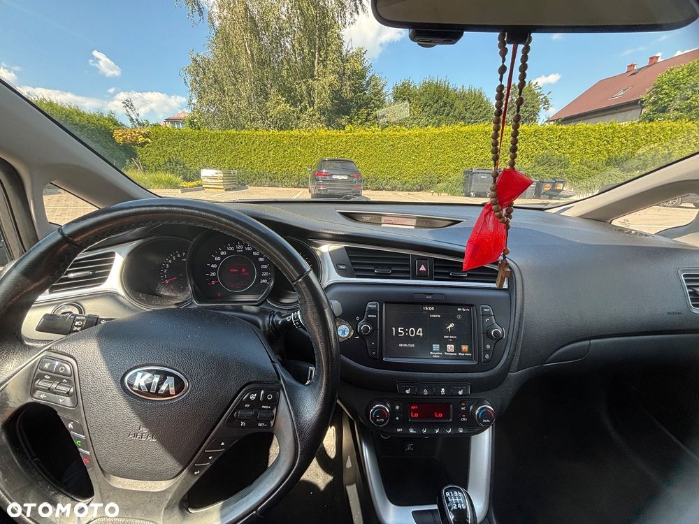 Kia Ceed - 22
