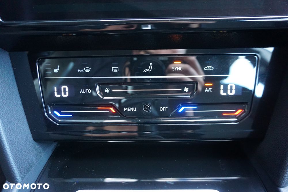 Volkswagen Arteon 2.0 TSI Elegance DSG - 19