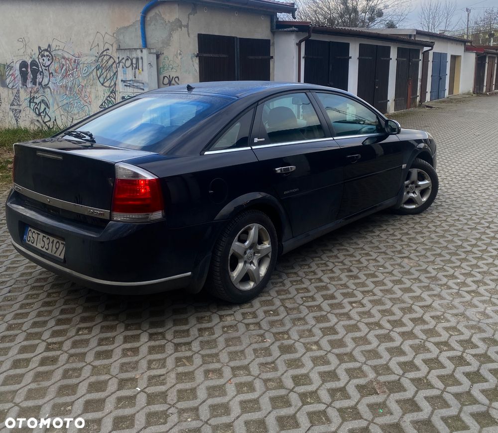 Opel Vectra 1.9 CDTI Sport / GTS - 2