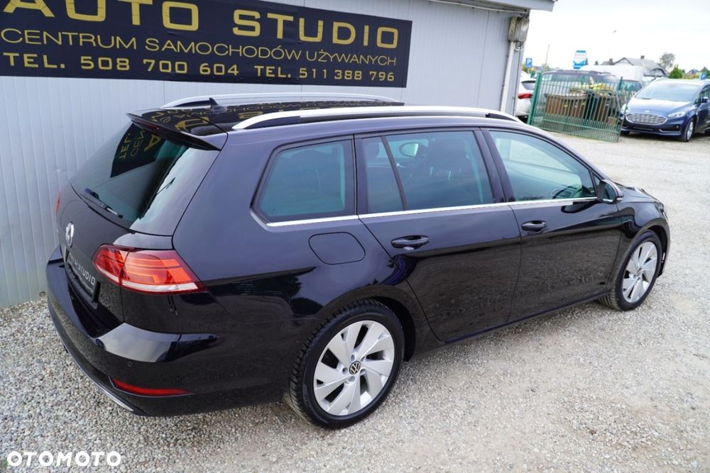 Volkswagen Golf Variant - 38