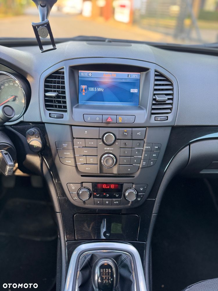 Opel Insignia 1.6 Turbo - 15