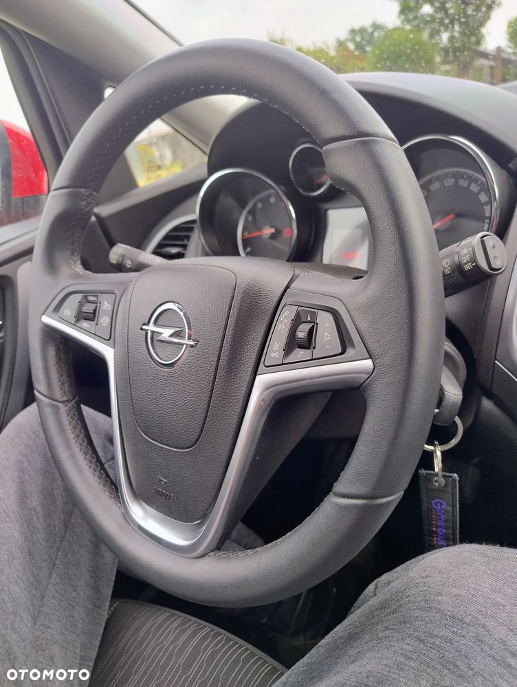 Opel Astra 1.6 Design Edition - 13