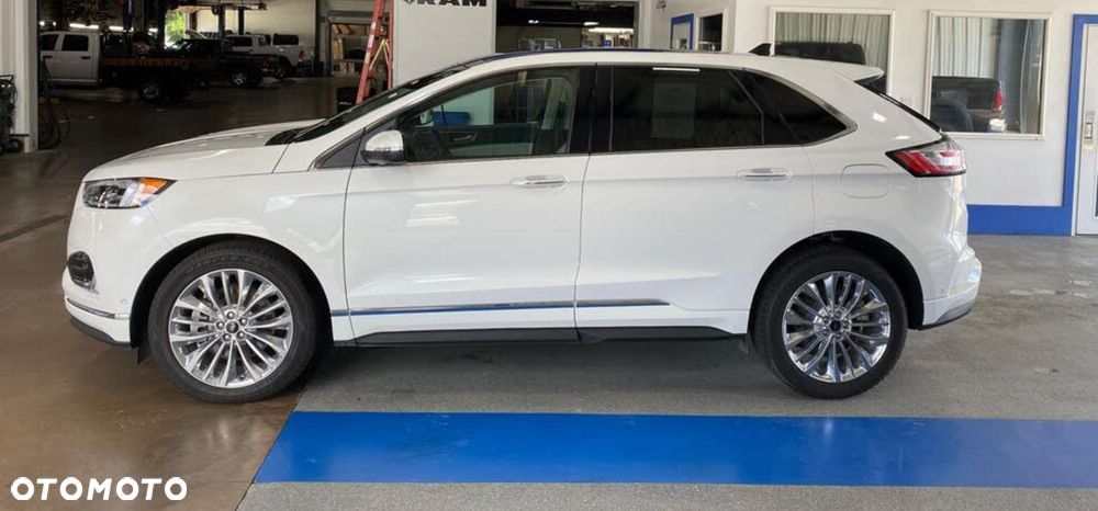Ford Edge - 10