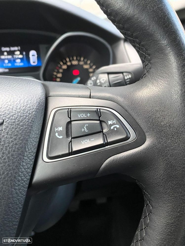 Ford Focus SW 1.5 TDCi Titanium - 20