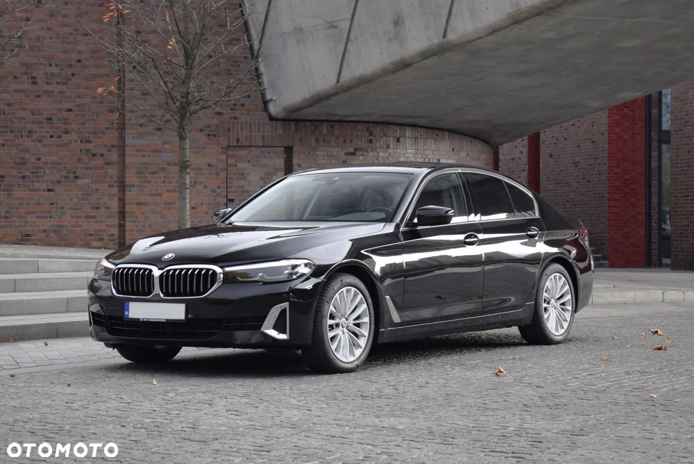 BMW Seria 5 518d Luxury Line - 1